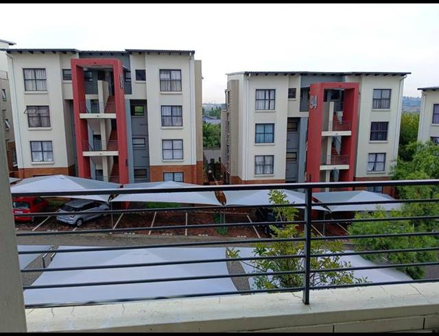 2 BEDROOM APARTMENT FOR SALE IN THE WILLIAM ESTATE